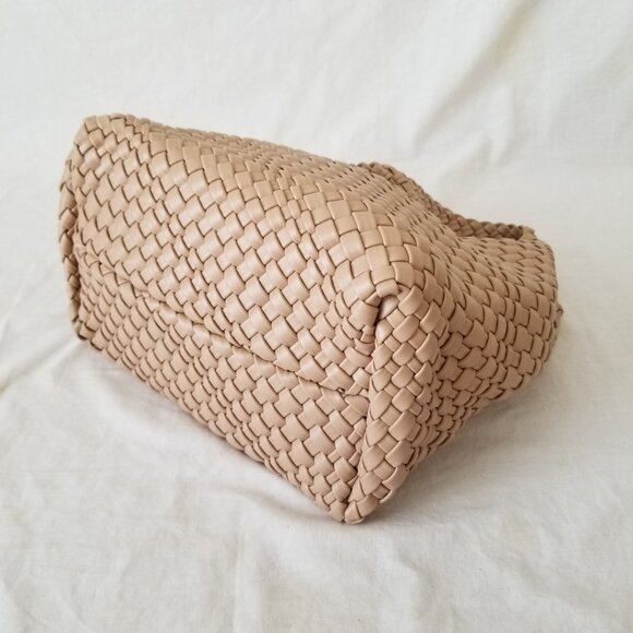 NEW! Trendy Faux Leather Tote Purse Shoulder Bag w/Basketweave Design & Strap